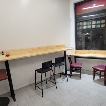 Peking Wok Restaurant - Dining area - Chinese Near Me - San Francisco, California Peking Wok Restaurant - Dining area - Chinese Near Me - San Francisco, California