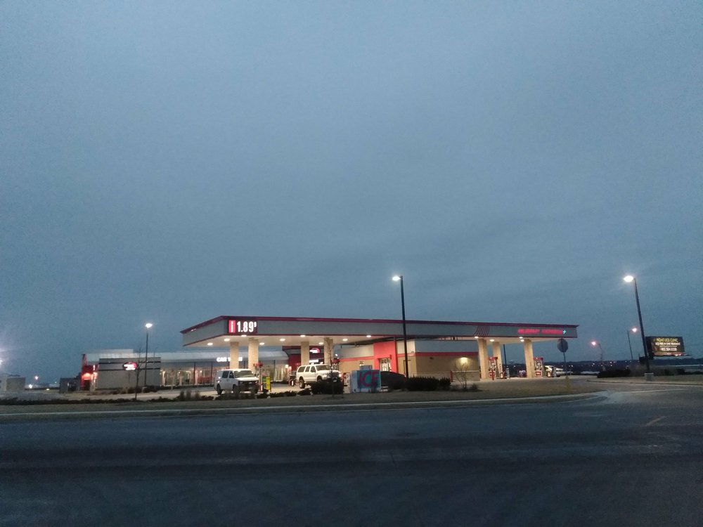 MURPHY EXPRESS Updated September 2024 4111 S 132nd St, Omaha, Nebraska Gas Stations