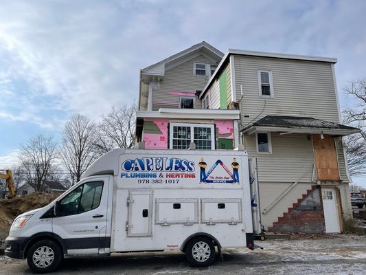 Capeless Plumbing & Heating Logo