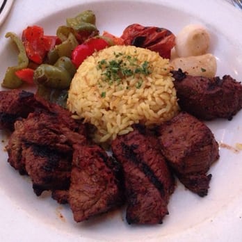 Cafe Santorini - Beef brochette kabobs - Italian Near Me - Pasadena, California Cafe Santorini - Beef brochette kabobs - Italian Near Me - Pasadena, California