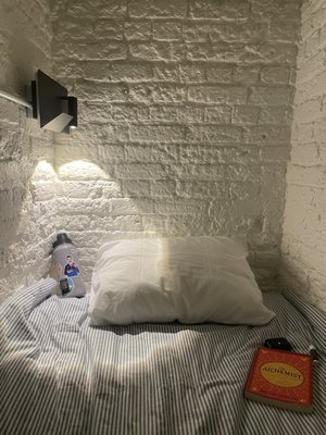 Saintlo Ottawa Jail Hostel by null