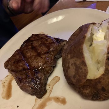 Texas Roadhouse - American Near Me - Boynton Beach, Florida