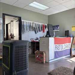 S & E Smog and Oil Change