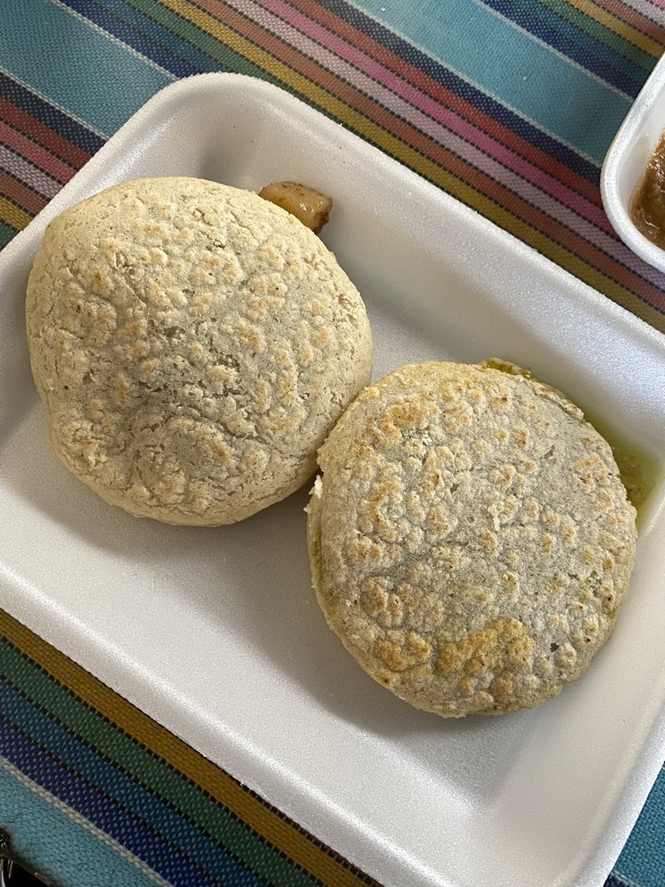 Gorditas Las Lupitas Logo