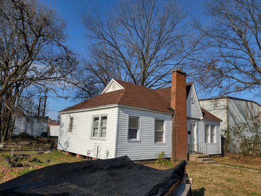 Luis Contreras Roofing Logo