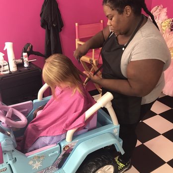 Sharkey's Cuts for Kids - Kids Hair Salons Near Me - Cary, North Carolina Sharkey's Cuts for Kids - Kids Hair Salons Near Me - Cary, North Carolina