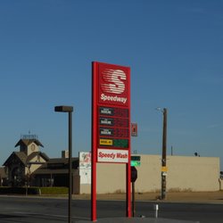 Speedway - Sign outside on 88