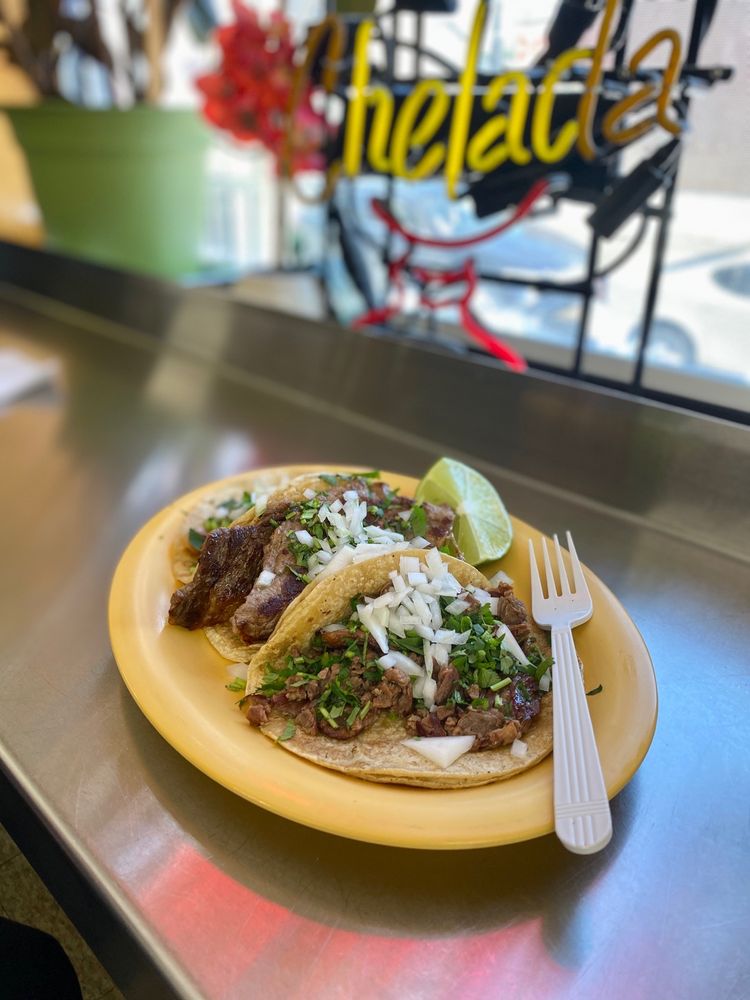 Social spots from Carniceria Maribel