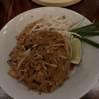 Mitr Thai - Chicken Pad Thai - Thai Near Me - New York, New York