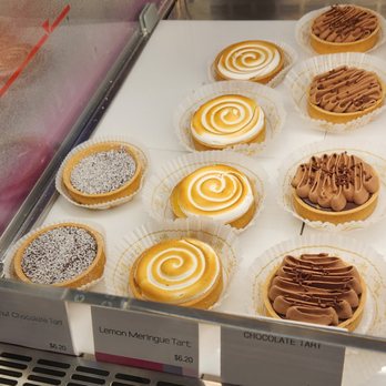 Le Macaron French Pastries - bakery case - Coffee & Tea Near Me - Sarasota, Florida Le Macaron French Pastries - bakery case - Coffee & Tea Near Me - Sarasota, Florida