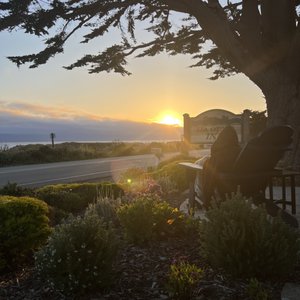 SEA OTTER INN - 213 Photos & 171 Reviews - 6656 Moonstone Beach Dr