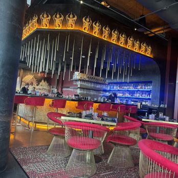 MaKiin - Bar - Thai Near Me - Houston, Texas