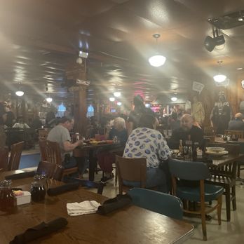 Babe's Chicken Dinner House - The restaurant - Chicken Shop Near Me - Garland, Texas Babe's Chicken Dinner House - The restaurant - Chicken Shop Near Me - Garland, Texas