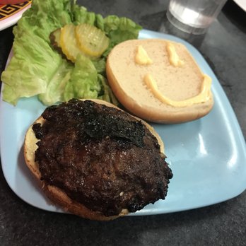 Nori's Saimin & Snacks - Teri burger - Japanese Near Me - Hilo, Hawaii