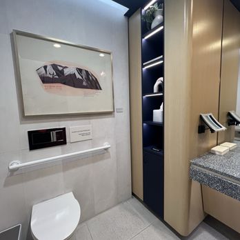 Capital One Lounge at Denver - Bathroom - Airport Lounges Near Me - Denver, Colorado Capital One Lounge at Denver - Bathroom - Airport Lounges Near Me - Denver, Colorado