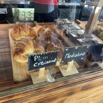Cachito Coffee & Bakery - Breakfast & Brunch Near Me - Miami Beach, Florida Cachito Coffee & Bakery - Breakfast & Brunch Near Me - Miami Beach, Florida
