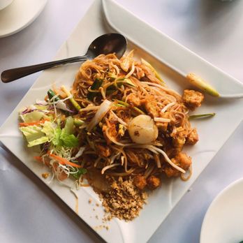 Thai Basil - Scallops pad thai - Thai Near Me - Sunnyvale, California