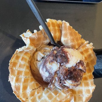 Salt & Straw - Ice Cream & Frozen Yogurt Near Me - Los Angeles, California