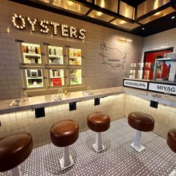 The Pearl - Oyster bar