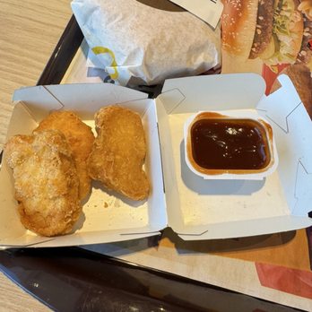 McDonald's - Four piece 4 pc. Chicken McNuggets - Fast Food Near Me - Mill Creek, Washington McDonald's - Four piece 4 pc. Chicken McNuggets - Fast Food Near Me - Mill Creek, Washington