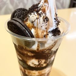 Kokoro Cafe - Oreo Sundae w/ Vanilla Soft Serve (Lactose Free)