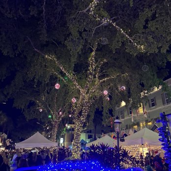 Christmas On Las Olas - Festivals Near Me - Fort Lauderdale, Florida Christmas On Las Olas - Festivals Near Me - Fort Lauderdale, Florida