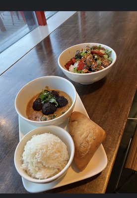 Foo Asian Street Food by null