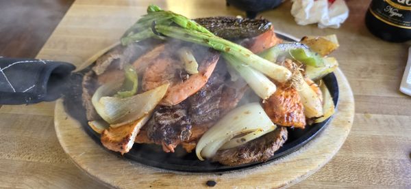 Mariscos Huatulco by null