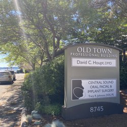 Old Town Dental - Sign and address.
