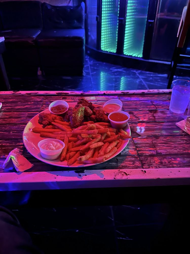 Secret Lounge and Sports Bar