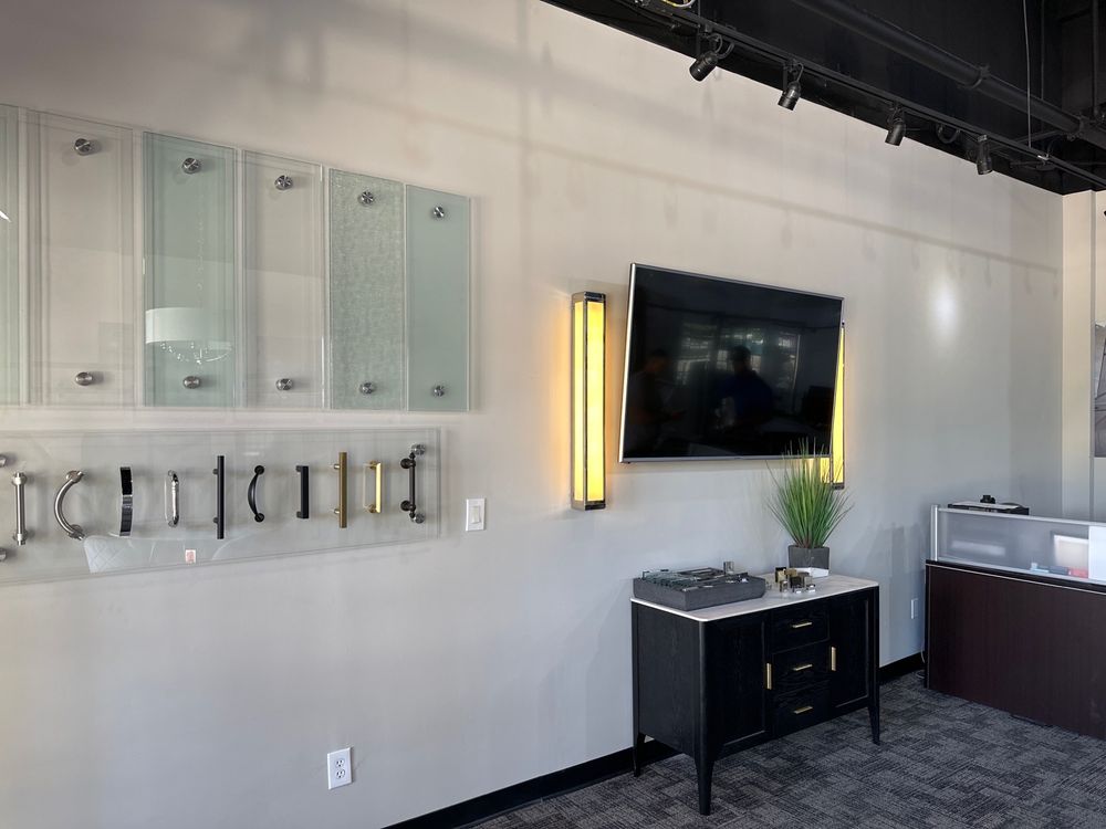 MY SHOWER DOOR Updated July 2024 29 Photos 8 GoodletteFrank Rd S