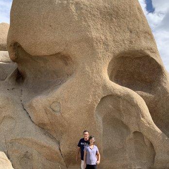 Skull Rock - 09.22.19 Skull Rock at Joshua Tree National Park - Landmarks & Historical Buildings Near Me - Joshua Tree, California