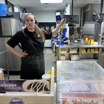 Bojangles - Nicole holding it down - Chicken Wings Near Me - Lorena, Texas Bojangles - Nicole holding it down - Chicken Wings Near Me - Lorena, Texas