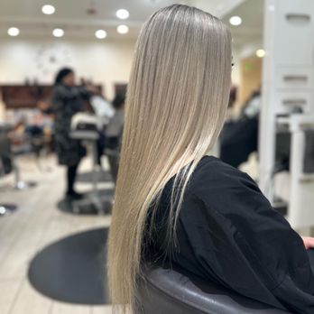 Salon Daniel - Platinum Blonde by Sureyya_styles - Massage Near Me - Vienna, Virginia Salon Daniel - Platinum Blonde by Sureyya_styles - Massage Near Me - Vienna, Virginia