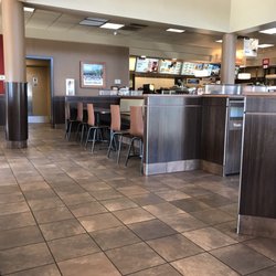 Wendy's - More dining area