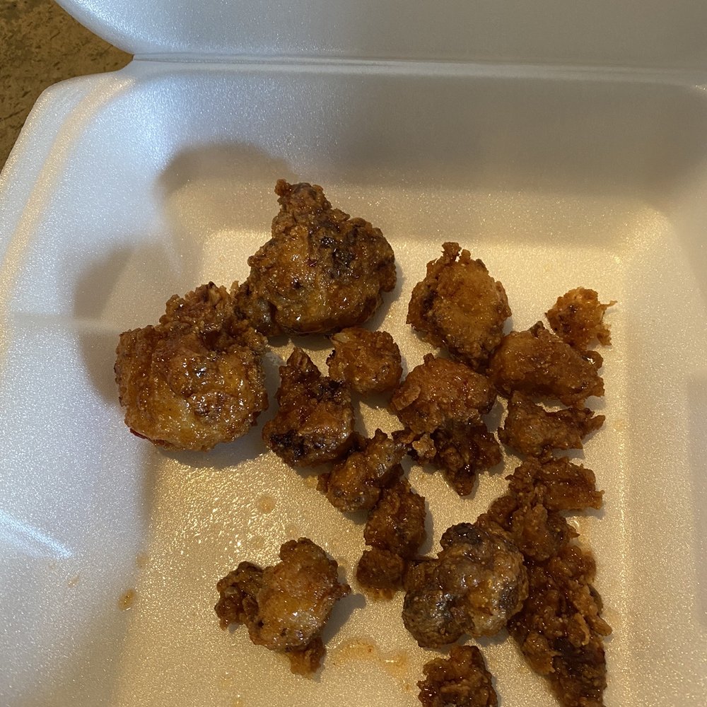 Stagecoach - And this is what you get for 8.00??? Pathetic!!! I'll never do a to go order again...I'd rather throw the food in there face. - American Near Me - Lockport, Illinois