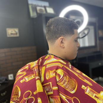 The Rustic Blade - Barbers Near Me - Sealy, Texas