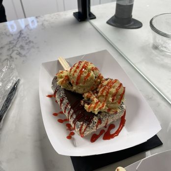 Luxe Bar - Ice Cream & Frozen Yogurt Near Me Luxe Bar - Ice Cream & Frozen Yogurt Near Me