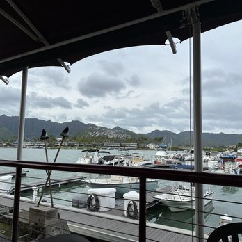 Kona Brewing - View of the water from the patio - Pubs Near Me - Honolulu, Hawaii Kona Brewing - View of the water from the patio - Pubs Near Me - Honolulu, Hawaii