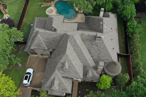 Premier Roofing and Contracting