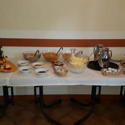Haus am See - Buffet