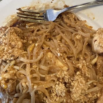 Isan Thai Restaurant - Pad Thai - Thai Near Me - Sarasota, Florida