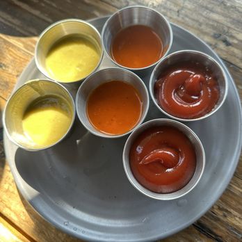 Joe's Cafe - Sauces - Breakfast & Brunch Near Me - Los Angeles, California