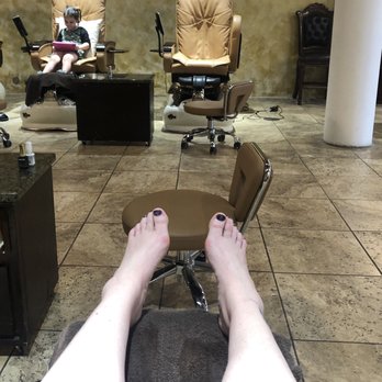 Caesars Nails & Day Spa - Nail Salons Near Me - Eugene, Oregon
