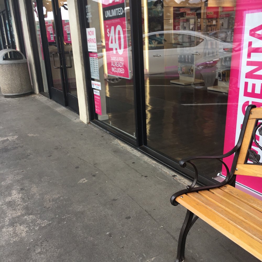 T-Mobile - Mobile Phones Near Me - Honolulu, Hawaii T-Mobile - Mobile Phones Near Me - Honolulu, Hawaii