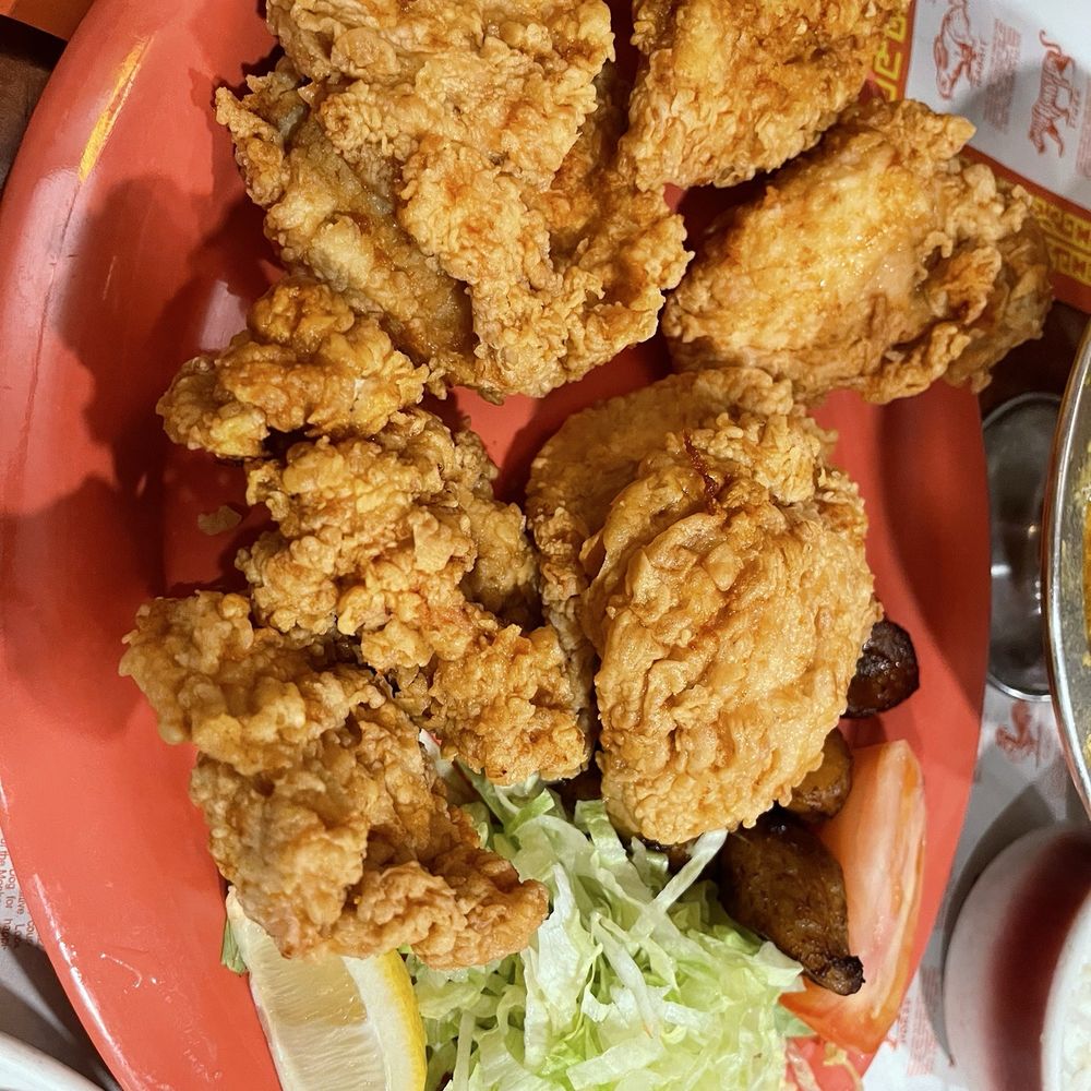 La Dinastia - Fried Chicken Cracking - Asian Fusion Near Me - New York, New York