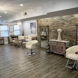 Pellegrino's Salon And Suite - Bridal Suite!