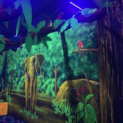 Zap Zone - Glow in the dark putt putt