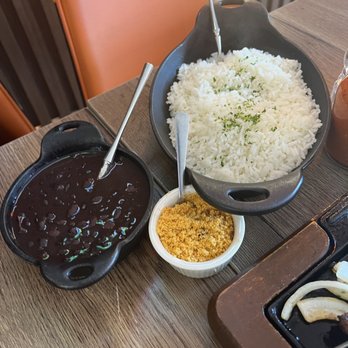 Show De Carnes Express - White Rice Side, Black Bean Feijoada Side, Farofa Side - Brazilian Near Me - Vacaville, California
