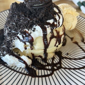 FLUFFY FLUFFY - Updated February 2026 - 99 Photos & 47 Reviews